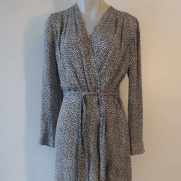 Women L'Agence Diego White Black Heart Print Long Sleeve Silk Faux Wrap Dress 8 - Picture 9 of 14